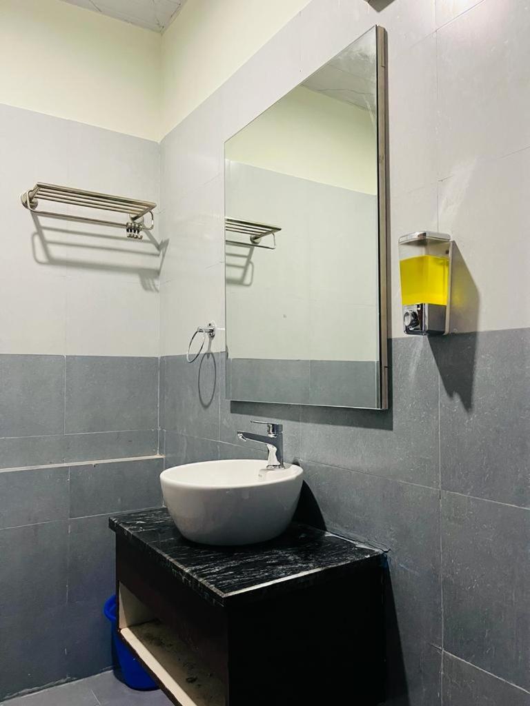 My Roomz Banaras Varanasi Exterior photo